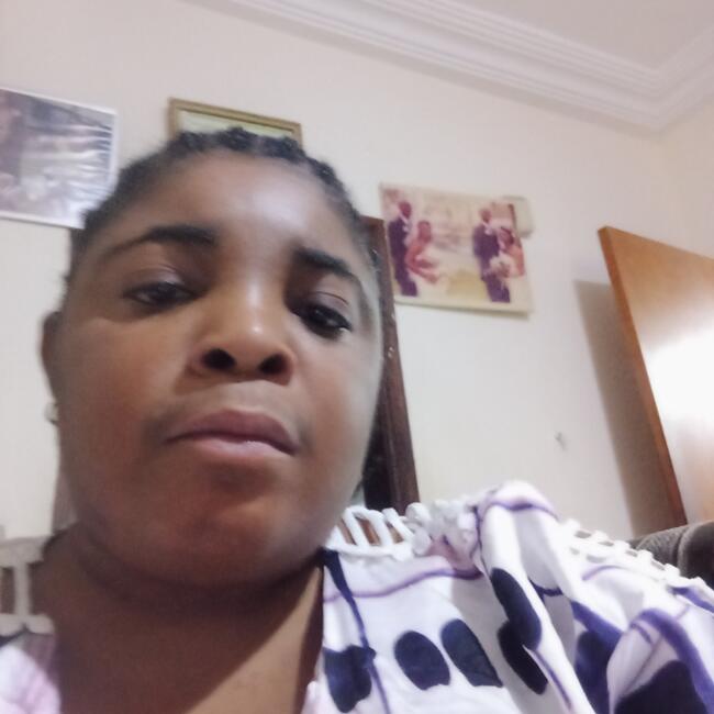 Babysitter in Abidjan: Samantha Dona