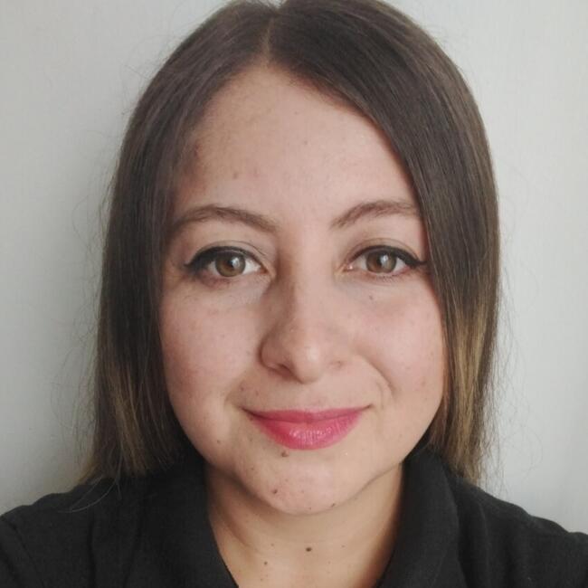 Niñera en Dos Quebradas: Viviana