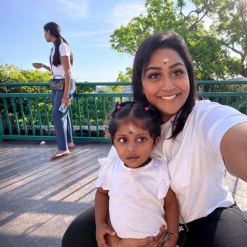 位于新加坡的临时保姆: Piriyanga