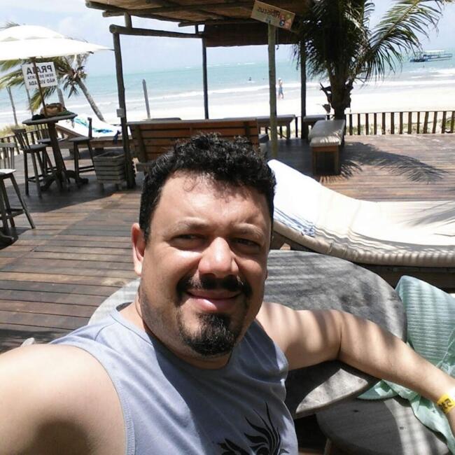 Emprego de babá em Goiânia: Fabio