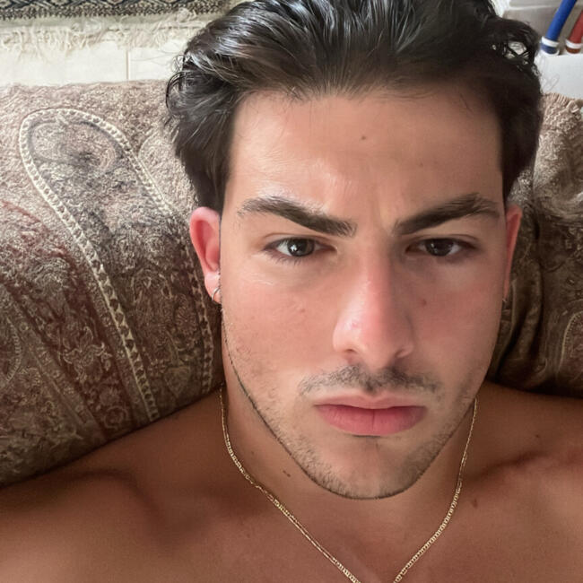 Babysitter στην περιοχή Θεσσαλονίκη: Θανάσης