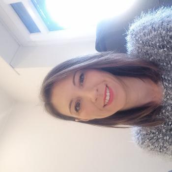 Lavoro per babysitter a Torino: lavoro per babysitter Valeria