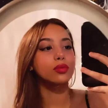 Barnvakt i Stockholm: Daniella