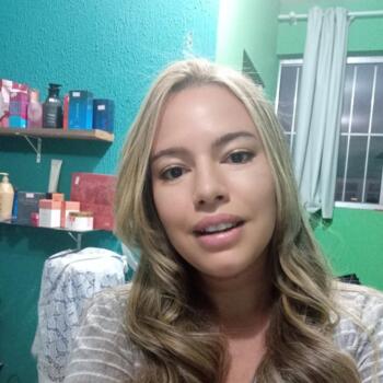Babysitter Campinas: Vania