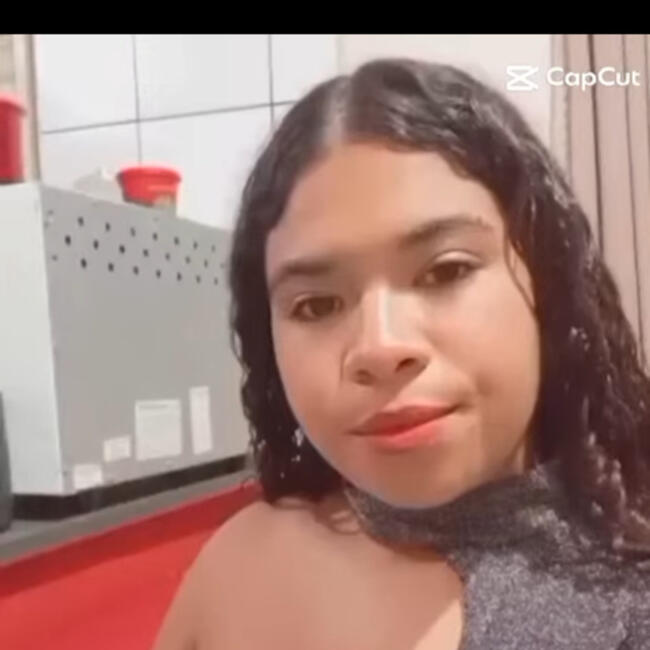 Babá em São Gotardo: Maria Clara