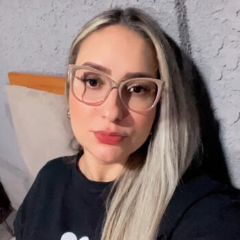 Babysitter in Foz do Iguaçu: Amanda