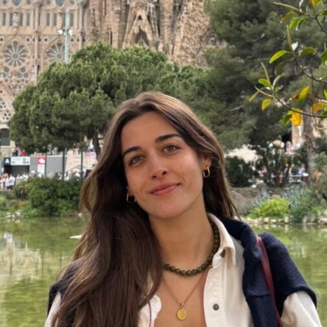 Babysitter em Cartaxo: Maria