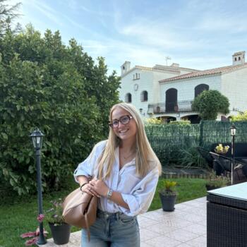 Babysitter in Créteil: Océane