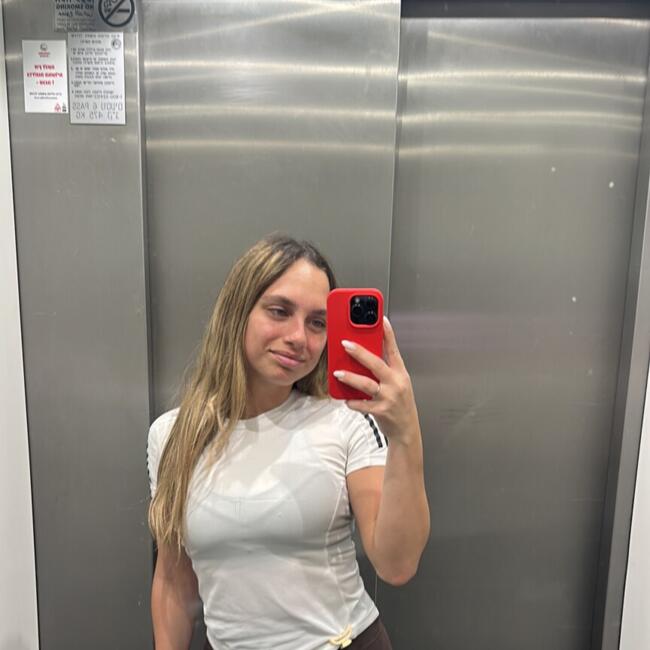 Babysitter in Petah Tikva: Neta