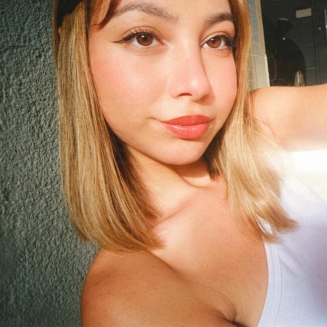 Babá em Jacareí: Yasmin