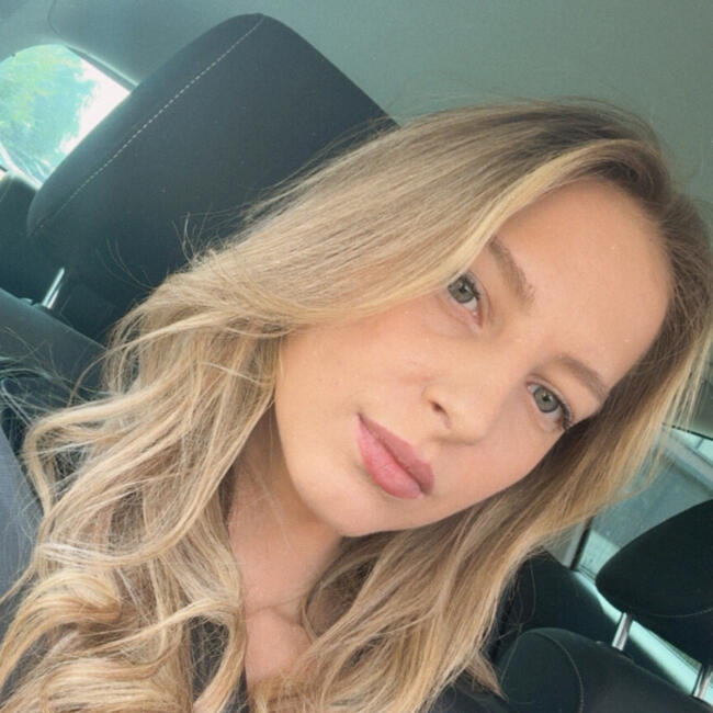 Babysitter in Dumbrăviţa (Timiș): Roxana