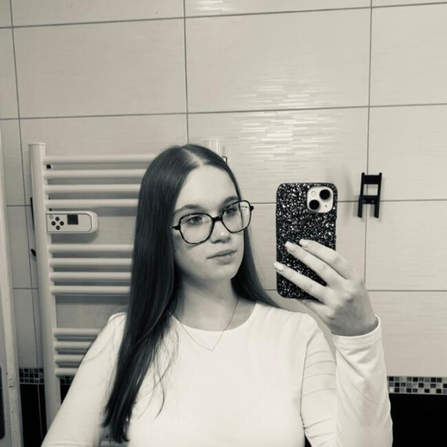 Babysitter in Tronville-en-Barrois: Margot
