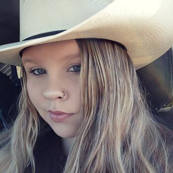 Babysitter in Metamora: Anastasia