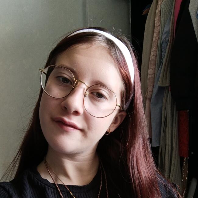 Babysitter in Sornay: Pauline