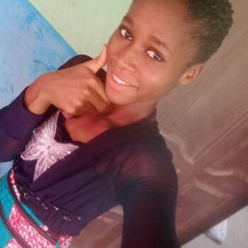 Babysitter in Kumasi: Freda