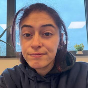 Babysitter in Gembloux: Yamina