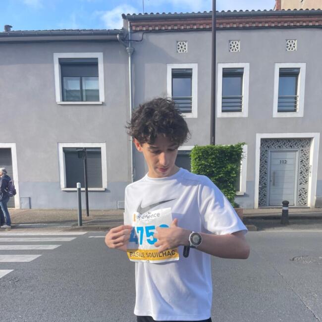 Babysitter in Saint-Orens-de-Gameville: Basile