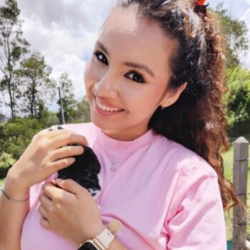 Niñera Itagüí: Maria José