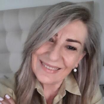 Babysitter in Ayios Dhometios: Stella (Stiliani)