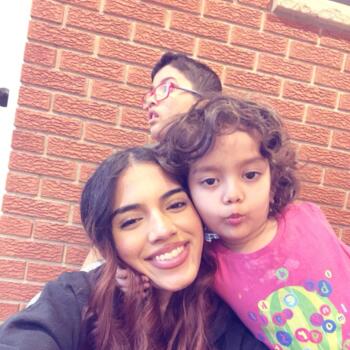 Baby-sitter Kitchener: Ayesha