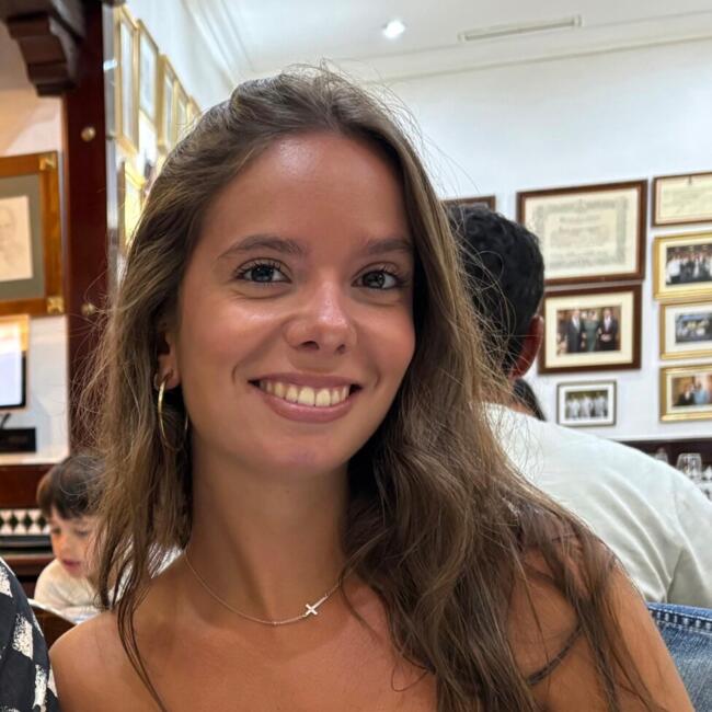 Canguro en Sevilla: Marta