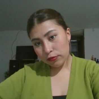 Babysitter in Quito: Analia