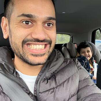 Babysitting job in Berlin: babysitting job Hashir