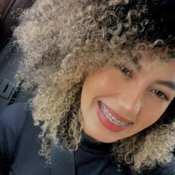 Babá Betim: Jéssica