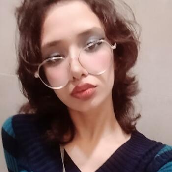 Babysitter in Karachi: Saheera