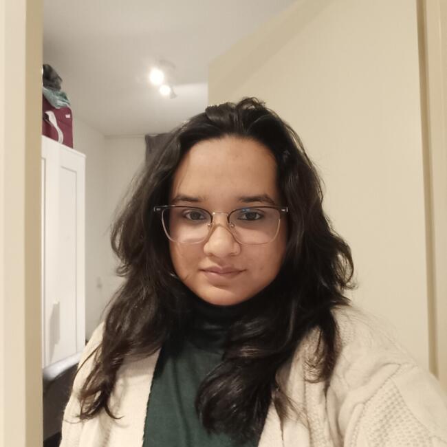 Babysitter i Rotterdam: Divyashree