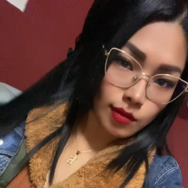 Babysitter in Pinto: Evelyn