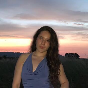 Canguro en Palencia: Ángela