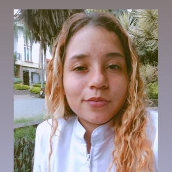 Babysitter in Medellín: Katiana