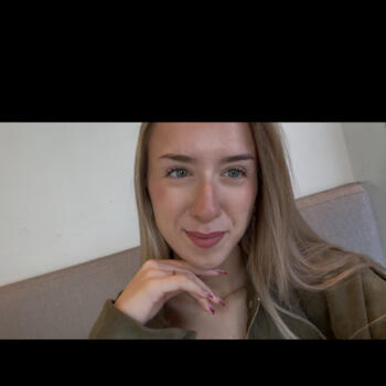 Babysitter in Madrid: Paola