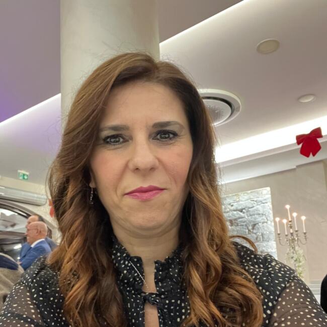 Babysitting job in Nicolosi: Mirela Florentina