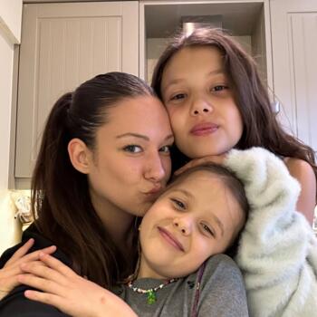 Babysitter in Nanterre: Paula