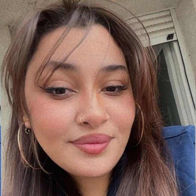 Nanny in Villeurbanne: Yasmine