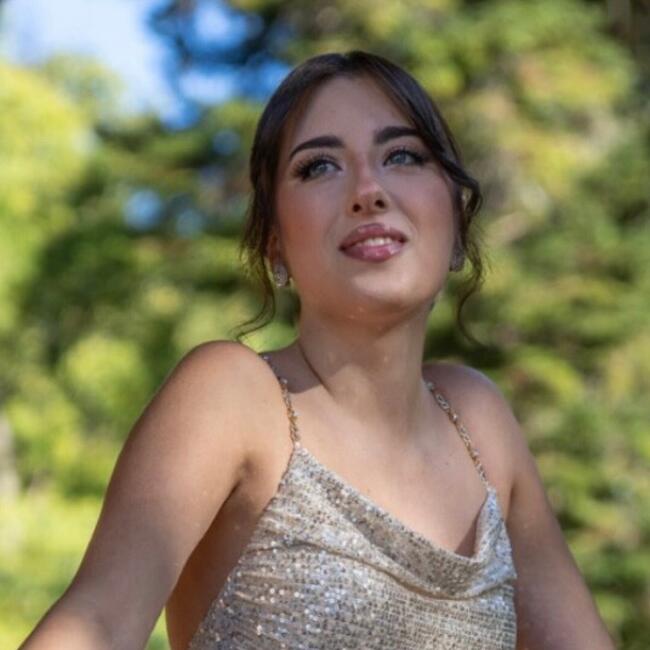 Babysitter a Rende: Aurora