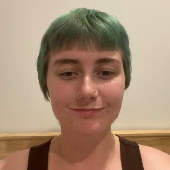 Babysitter in Melbourne: Jasmine