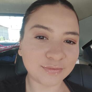 Babysitter in Águas Lindas de Goiás: Samila