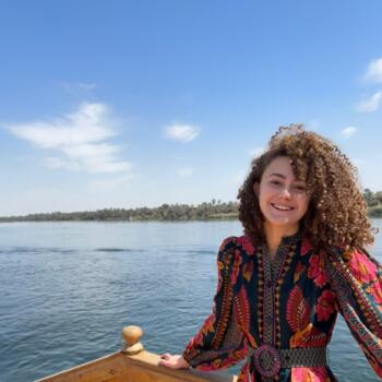 Babysitter in Paris: Madeleine