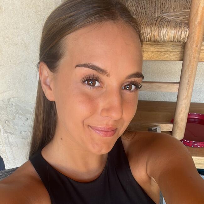 Babysitter in Frontignan: Maylis
