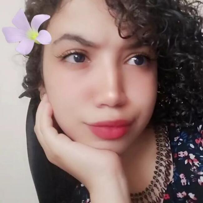 جليسة أطفال في آسفي: Amina