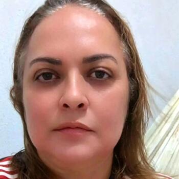 Babá em Fortaleza: Emanoela