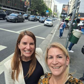 Babysitting job in Lauro de Freitas: babysitting job Lea