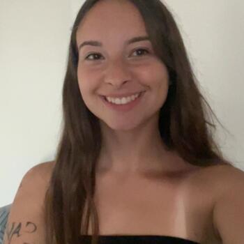 Babysitter in Fréjus: Clelia