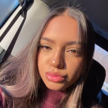 Babysitter in Charleroi: Evellyn