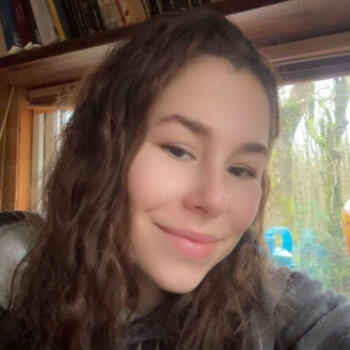 Babysitter Chaillé-sous-les-Ormeaux: Alizée