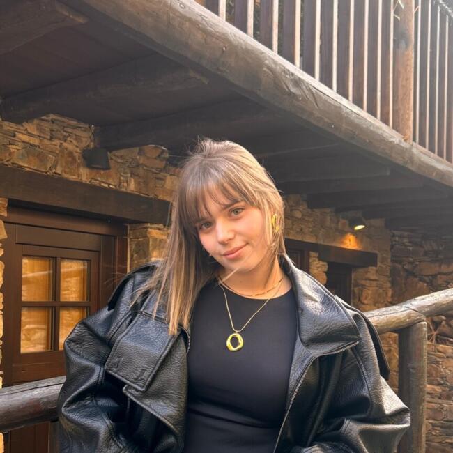 Babysitter in Curvos: Margarida