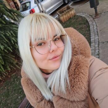 Babysitter in Malča: Teodora